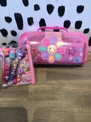 My Perfect Pencil Pouch - Groovy Flowers