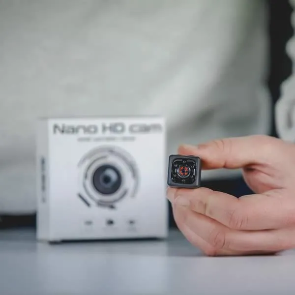 Nano HD cam - A miniature camera